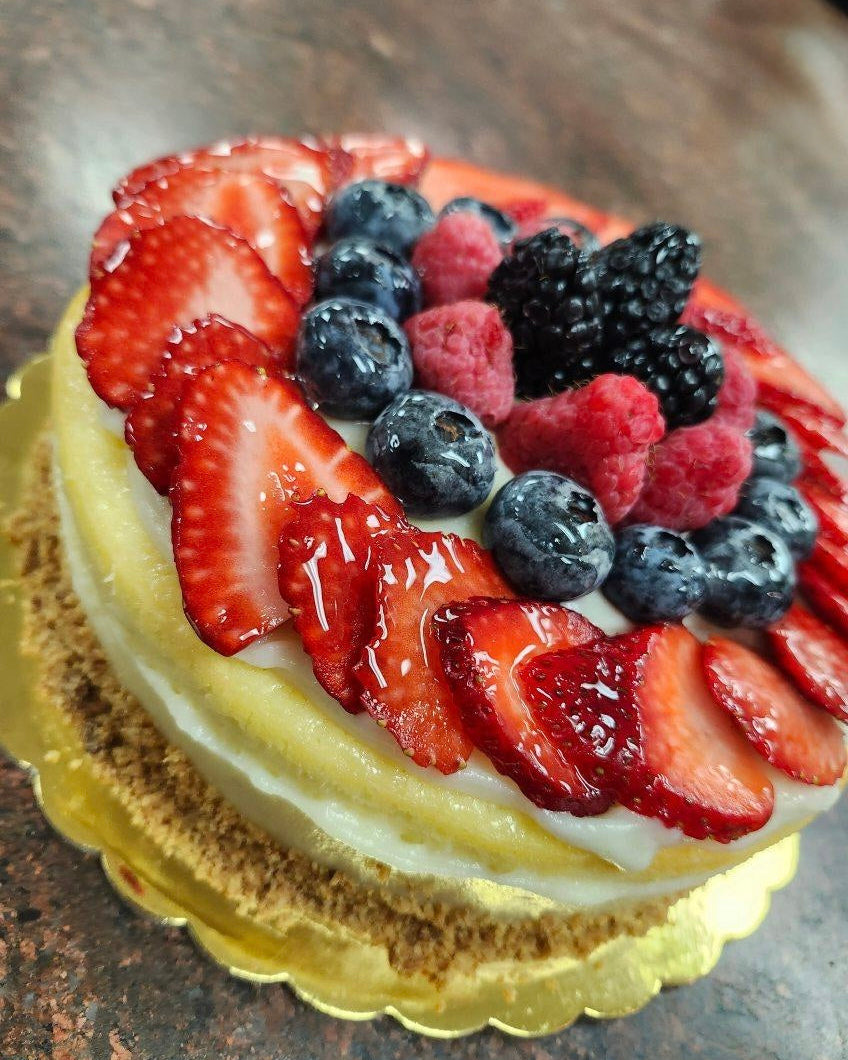 Fresh Fruit Cheesecake