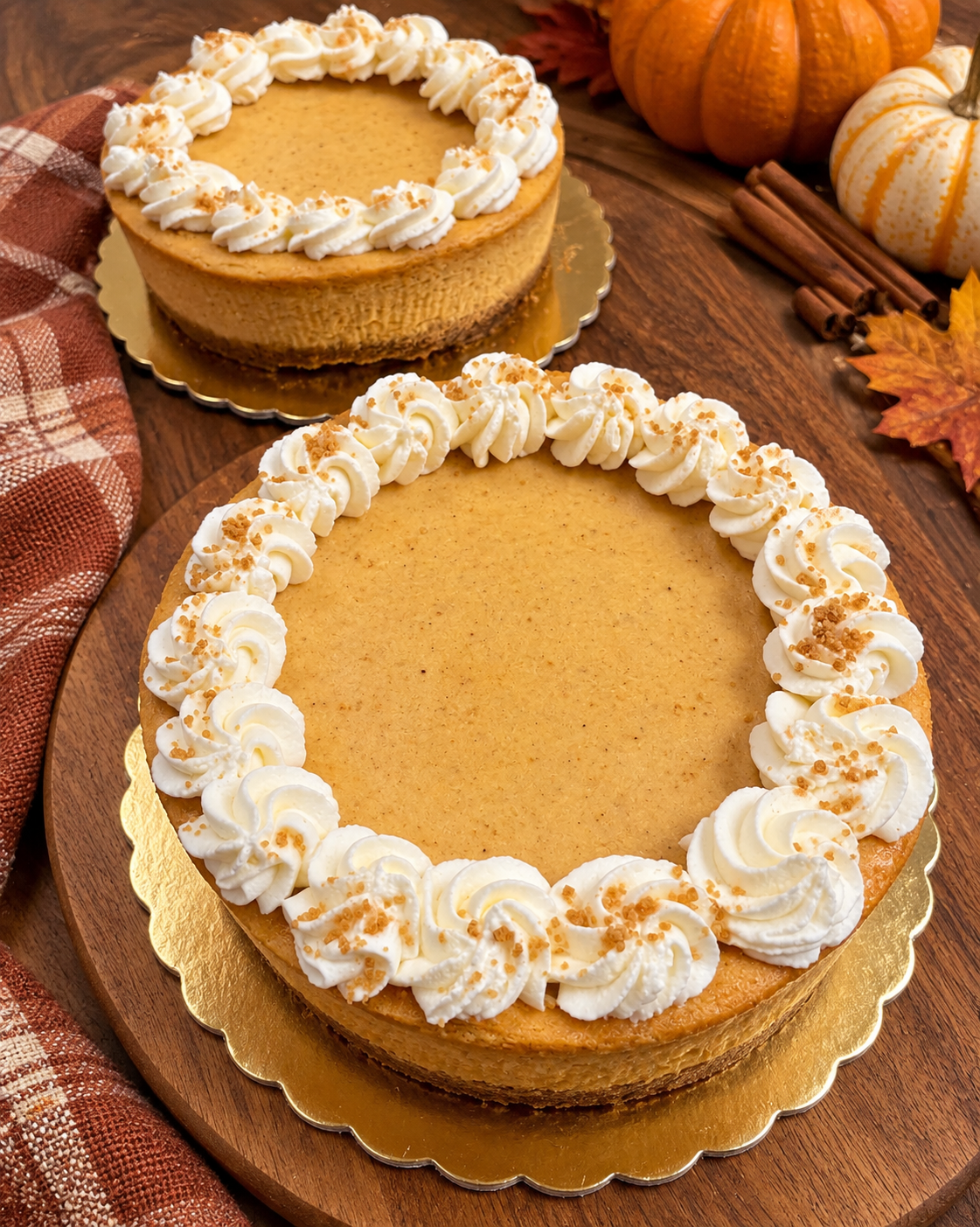Pumpkin Cheesecakes with Streusel Crust