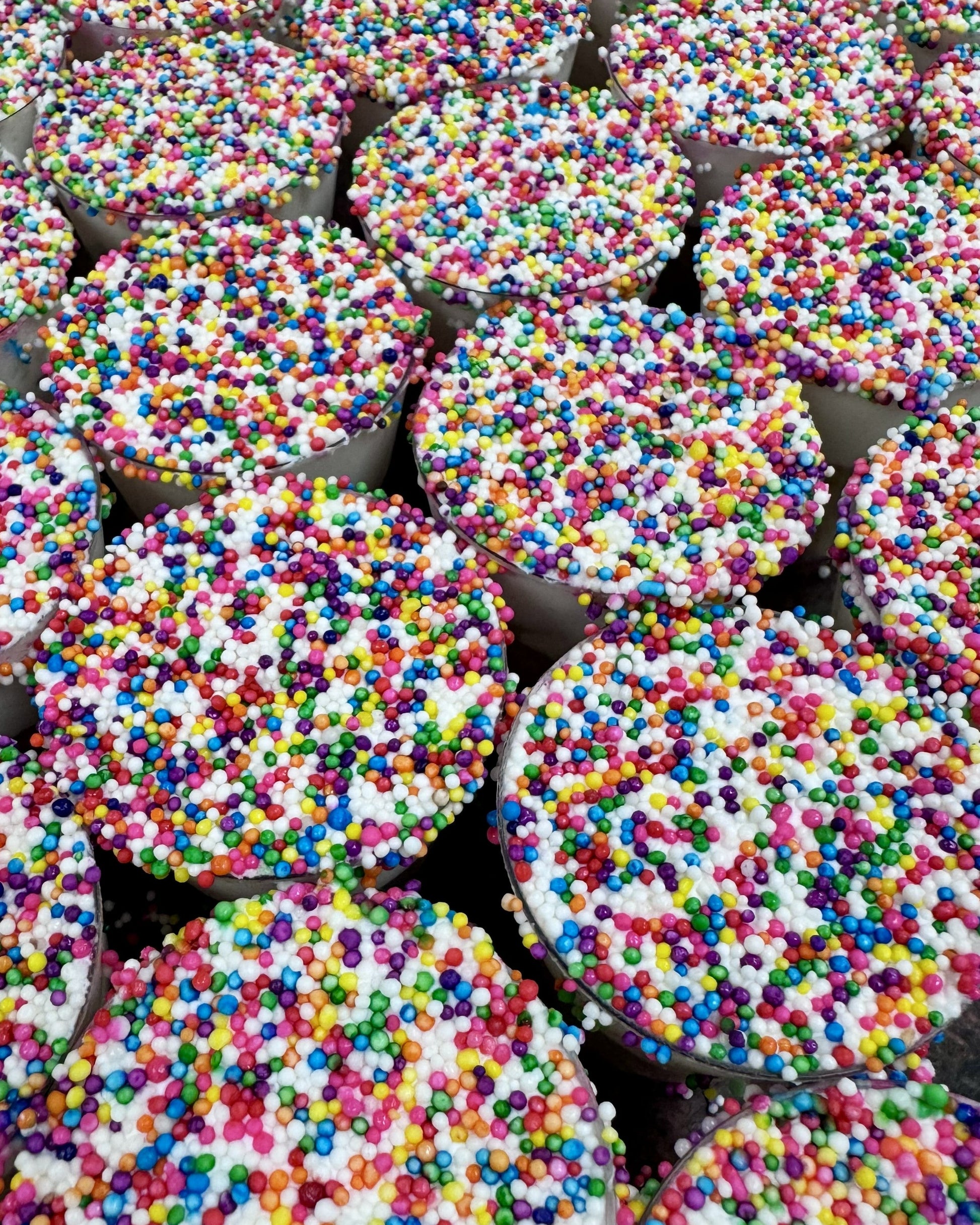 Mini Viral Dot Cake