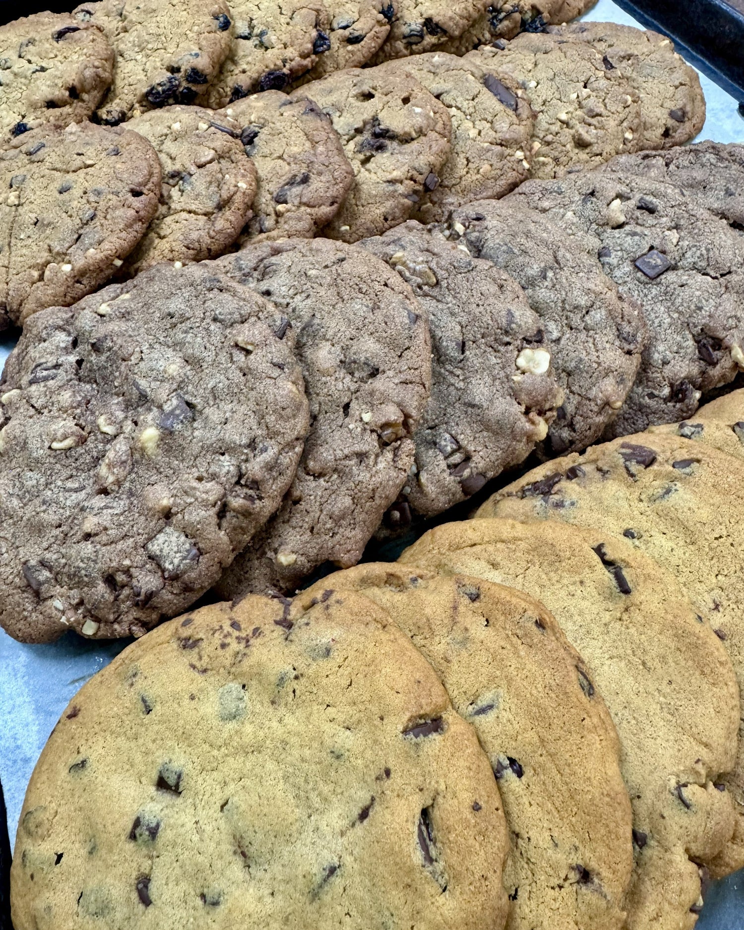 Oversized Cookies