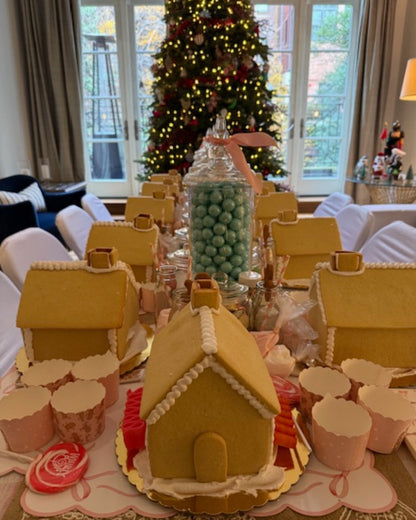 Gingerbread House Kit