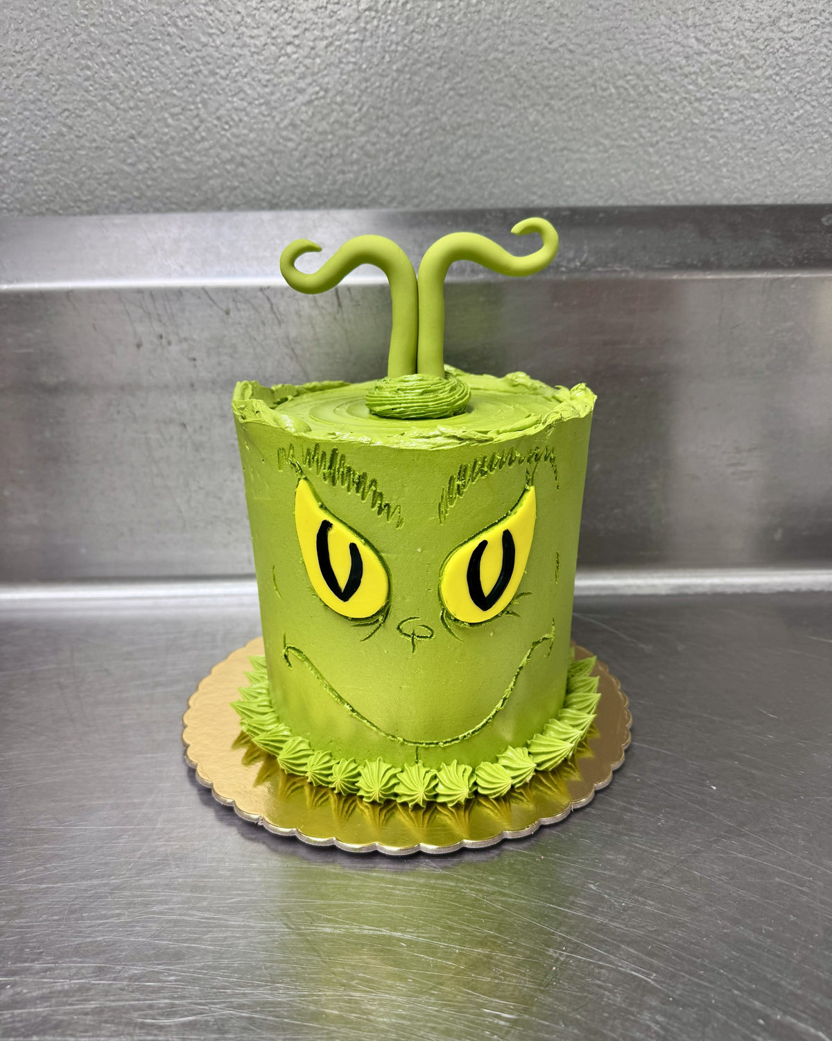 Grinch Cake